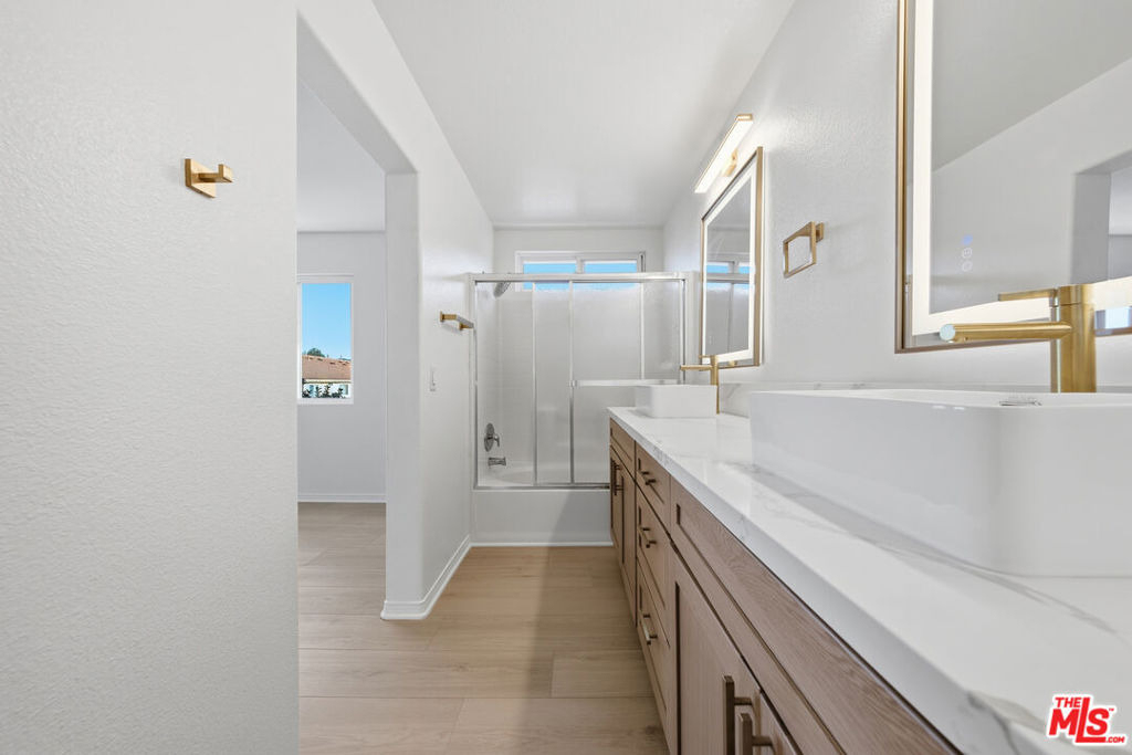 25715 Wagner Way - Photo 14