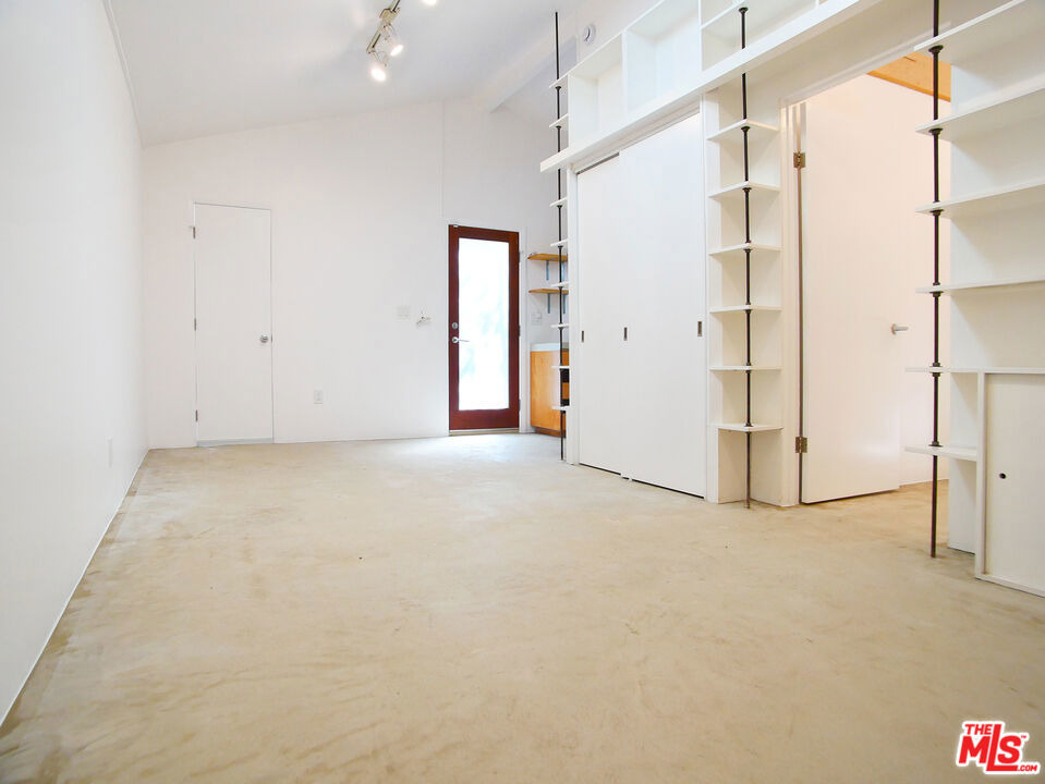 625 Santa Clara Avenue - Photo 30