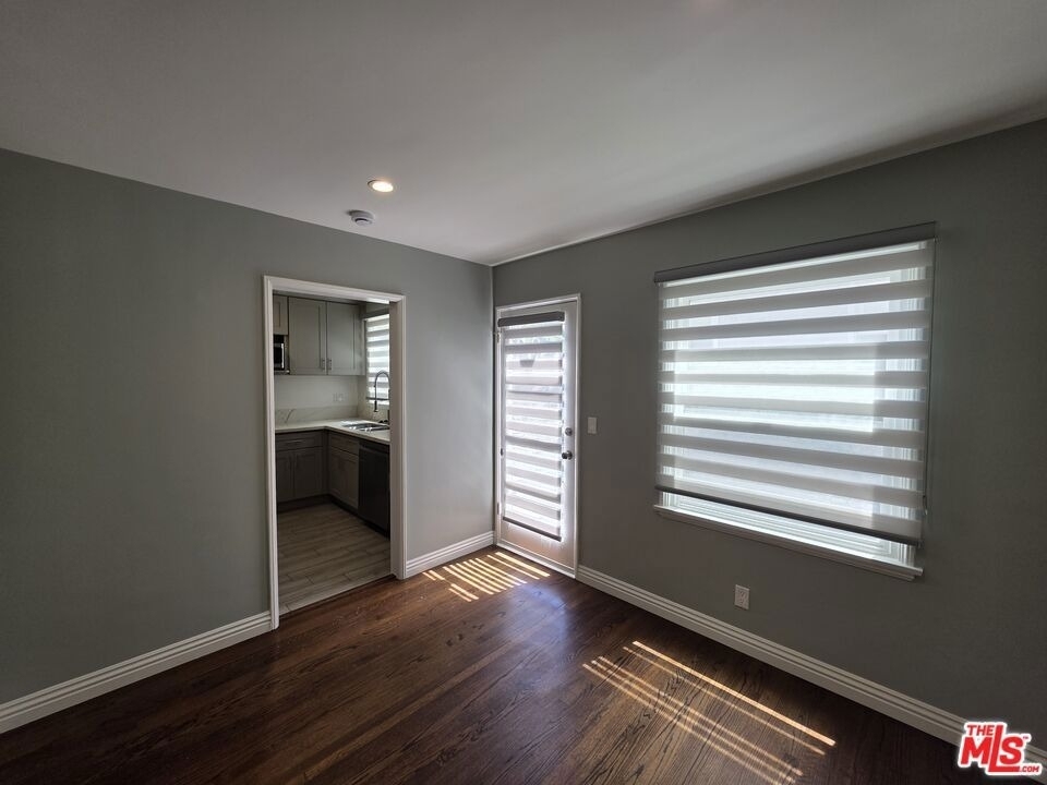 102 Gaviota Avenue - Photo 12