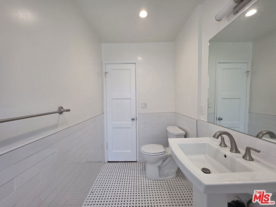 102 Gaviota Avenue - Photo 31