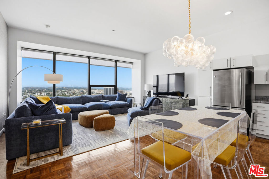 1100 Wilshire Boulevard - Photo 1