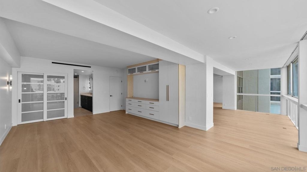 939 Coast Blvd - Photo 10