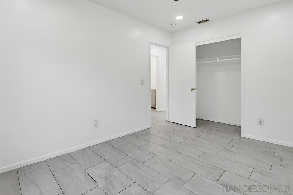 3095 L - Photo 25