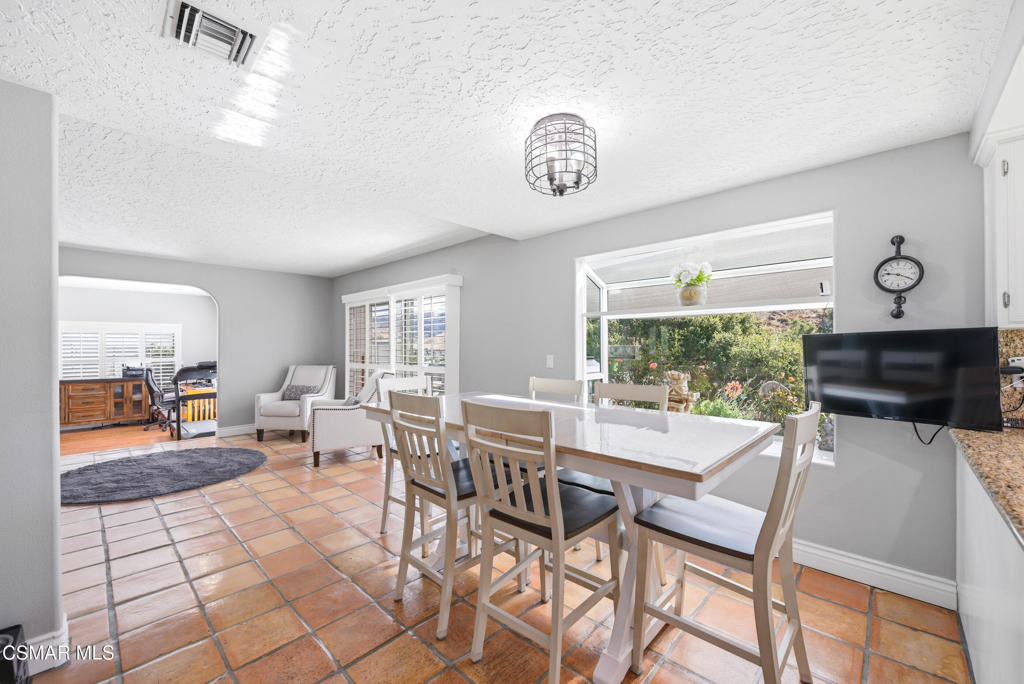 1314 Gonzales Road - Photo 14