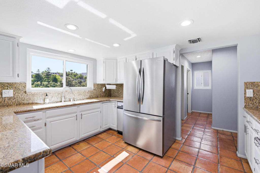 1314 Gonzales Road - Photo 10
