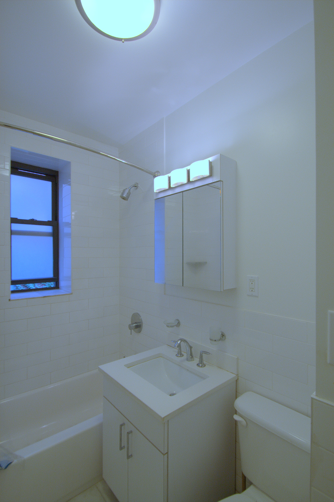 West 12th Street - Photo 3