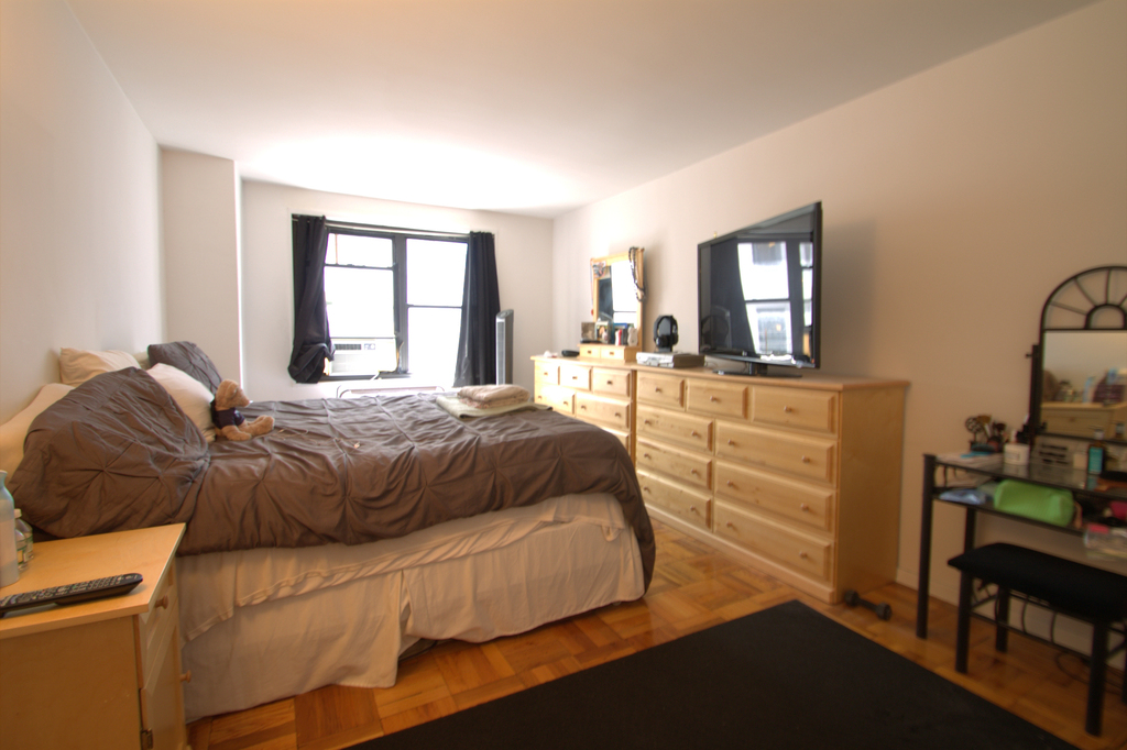 5th Avenue - Photo 3