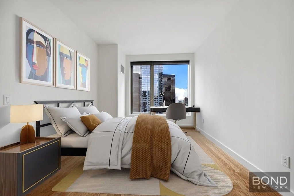 Spruce Street - Photo 1