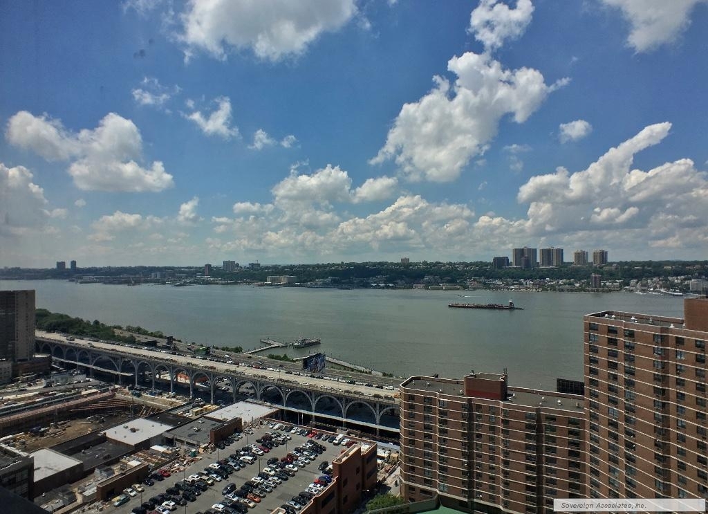 3333 Broadway - Photo 14