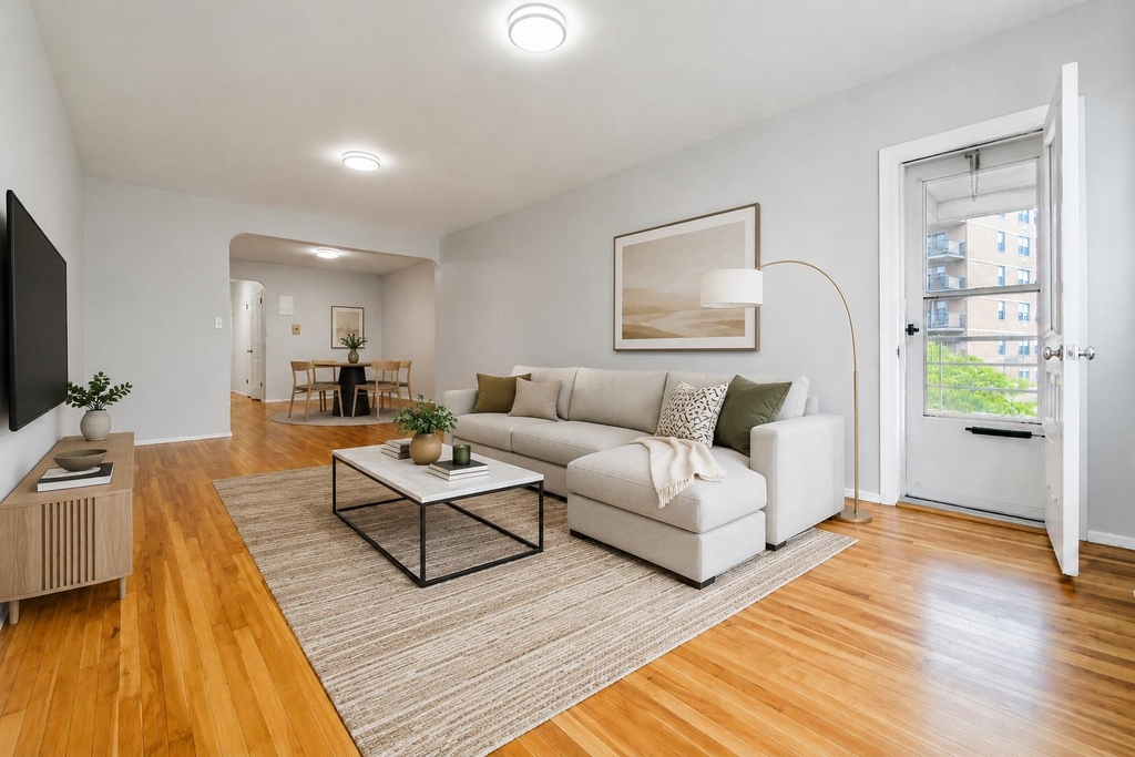 500 Kappock Street - Photo 0
