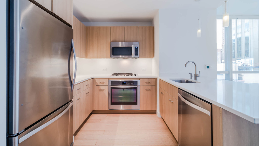 50 East 28th Street - Photo 2