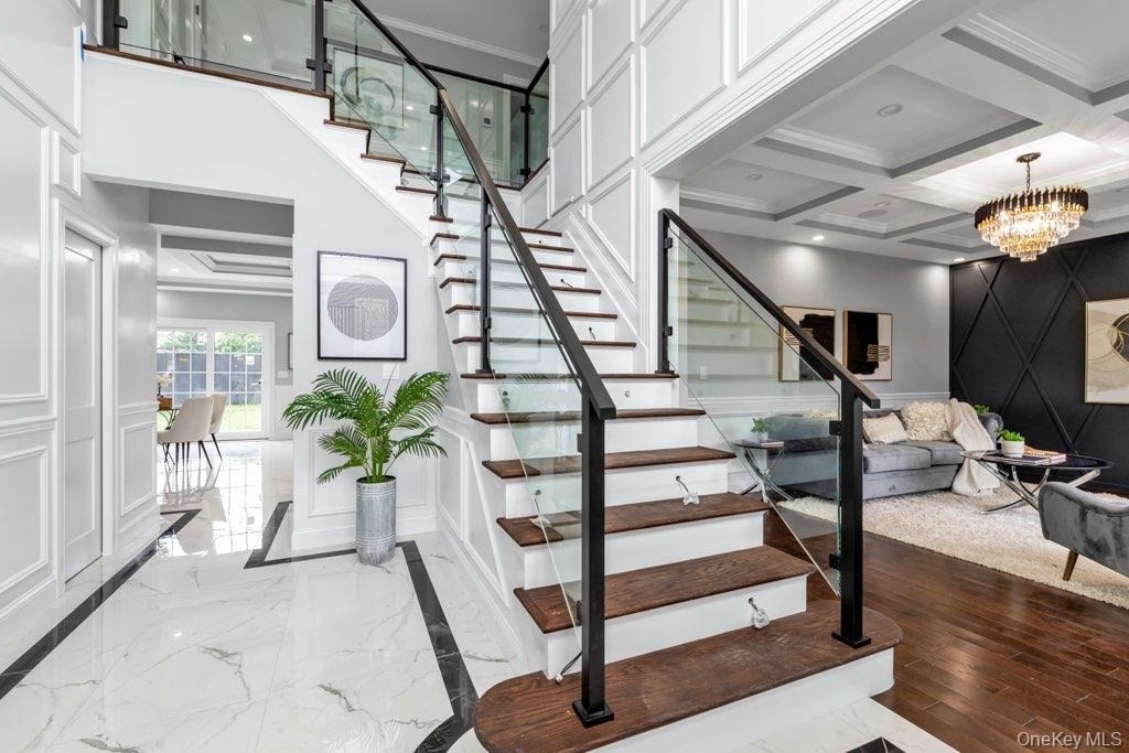 161 Division Avenue - Photo 1