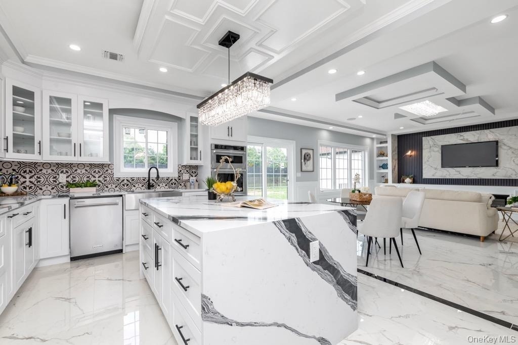 161 Division Avenue - Photo 4