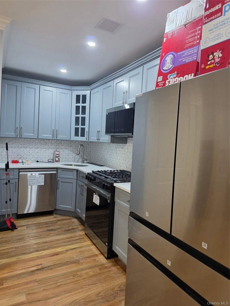 9112 Park Lane S - Photo 2