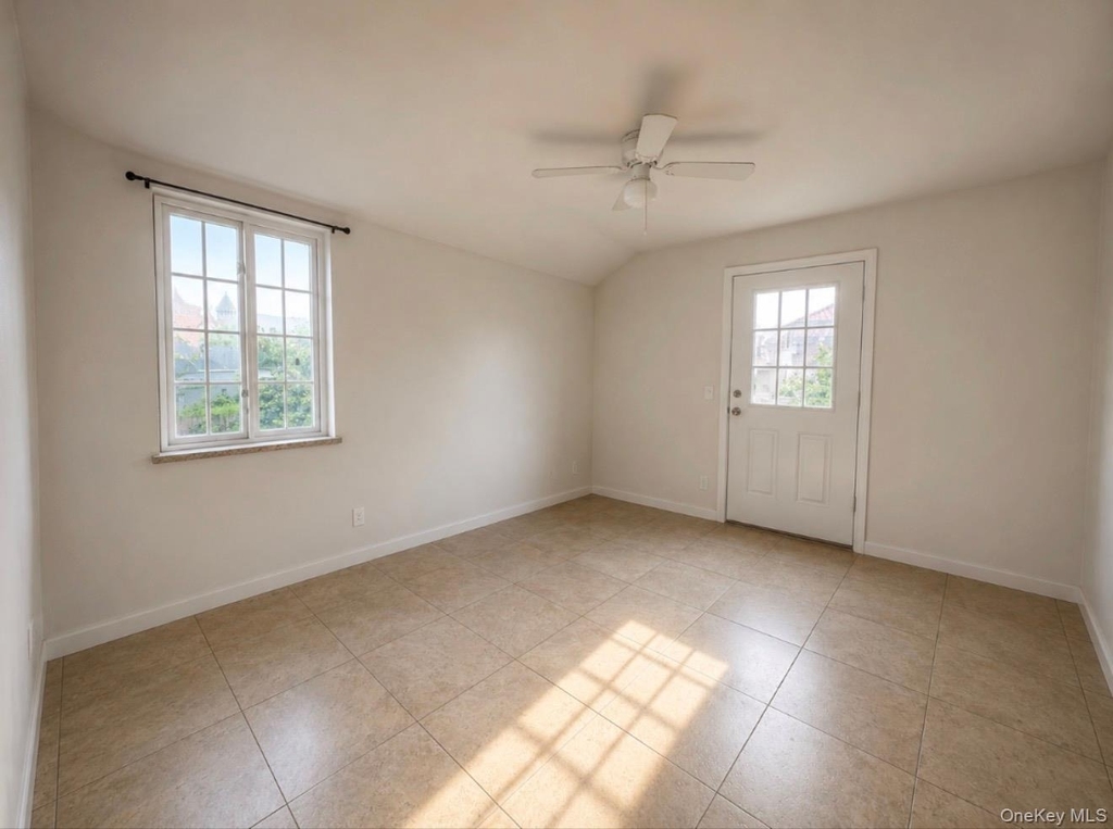 1535 153rd Place - Photo 4