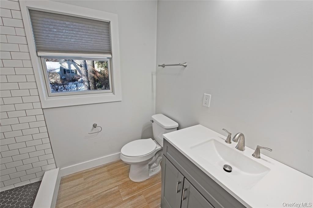 134 Ralph Avenue - Photo 4