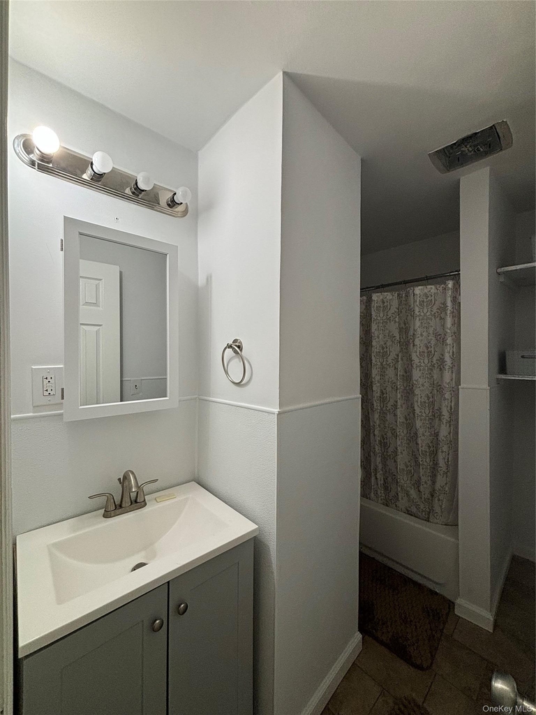 135 Fifth Avenue - Photo 9