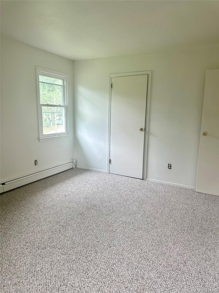 28 Warner Lane - Photo 2