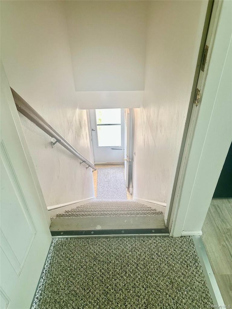28 Warner Lane - Photo 5