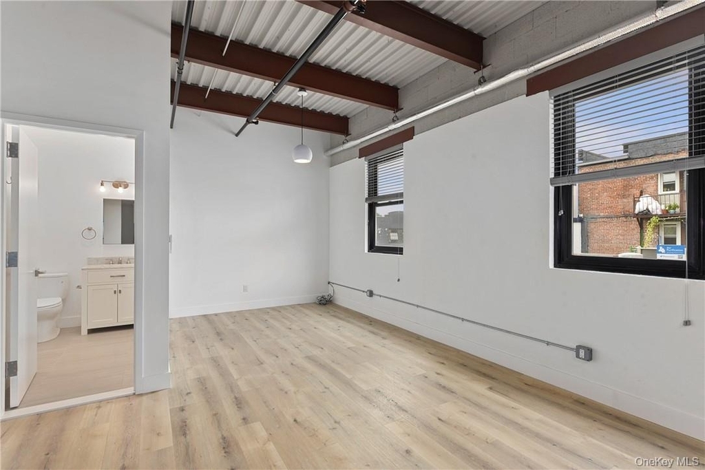 189 N Main Street - Photo 3