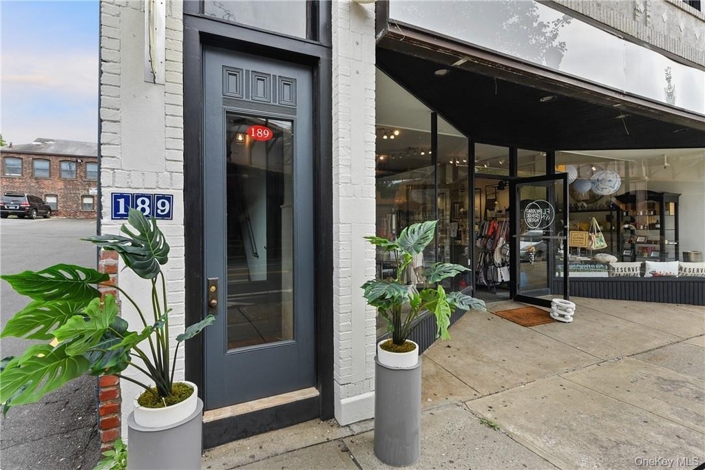 189 N Main Street - Photo 9