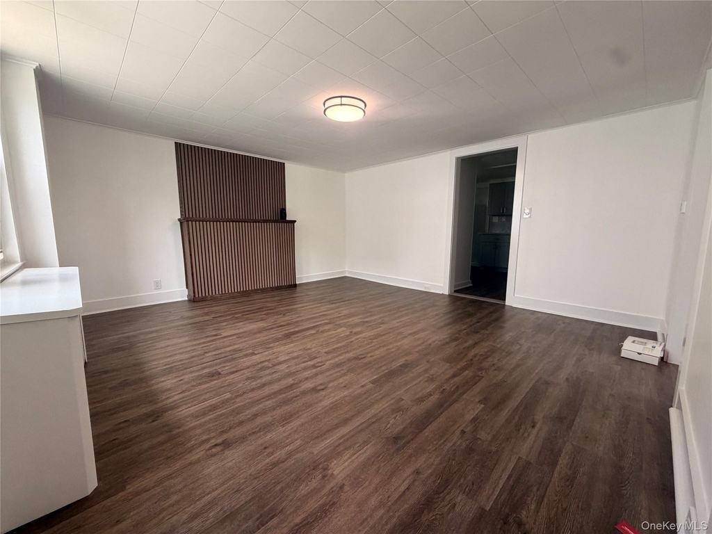94 Center Street - Photo 2