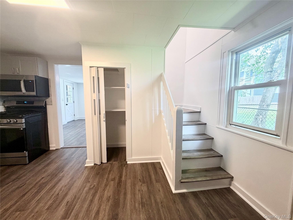 94 Center Street - Photo 12