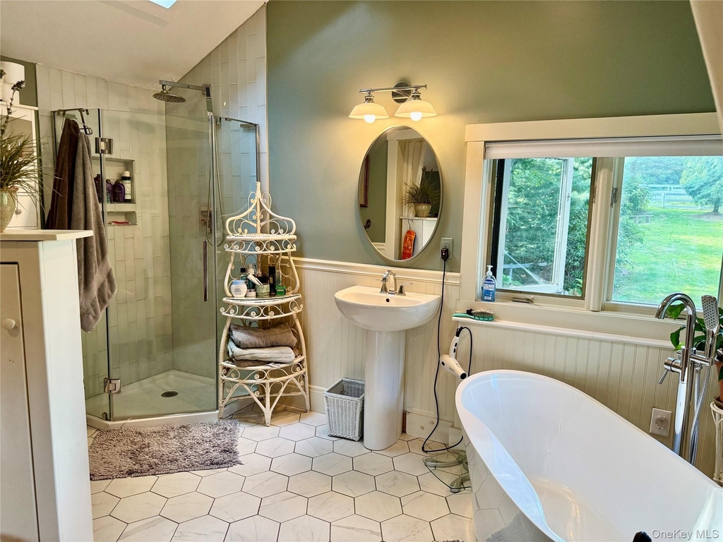 718 River Road - Photo 17