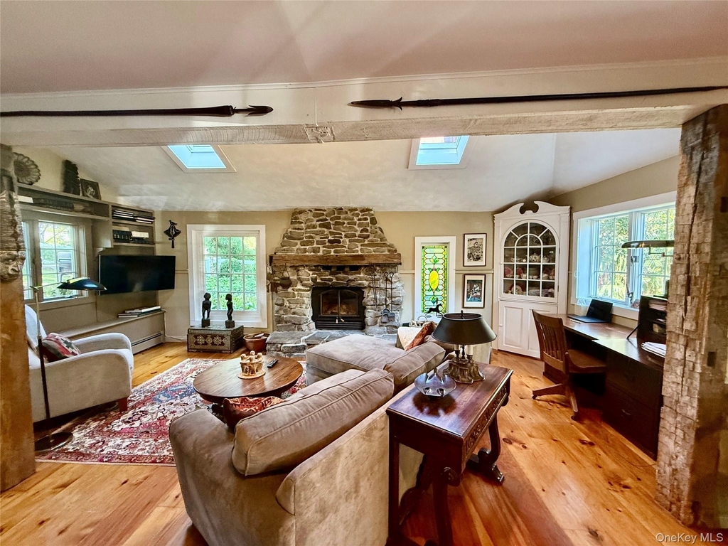 718 River Road - Photo 6