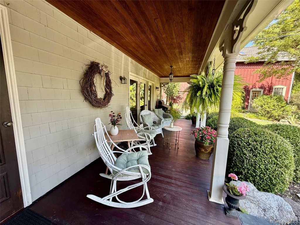 718 River Road - Photo 23