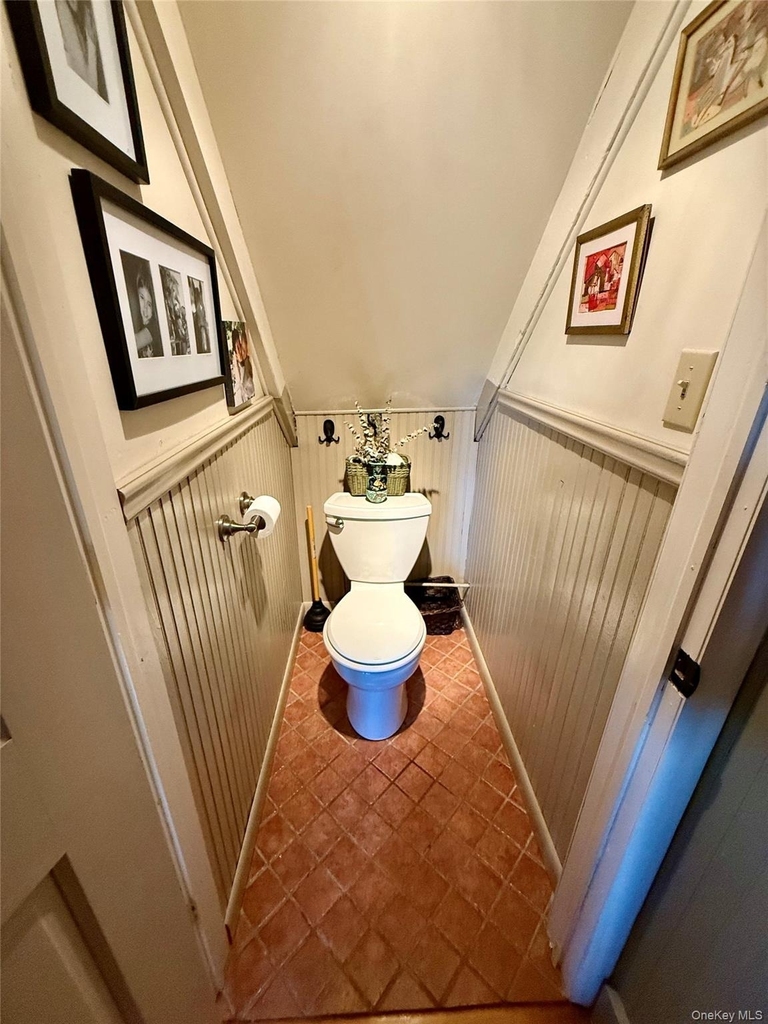 718 River Road - Photo 12
