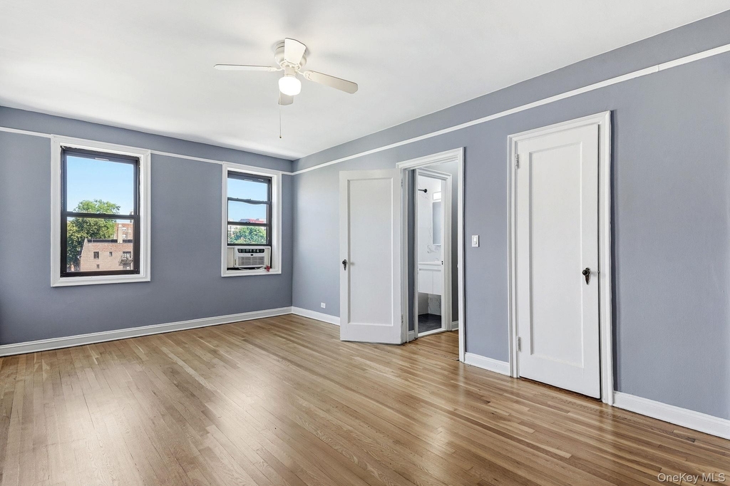300 Main Street - Photo 9