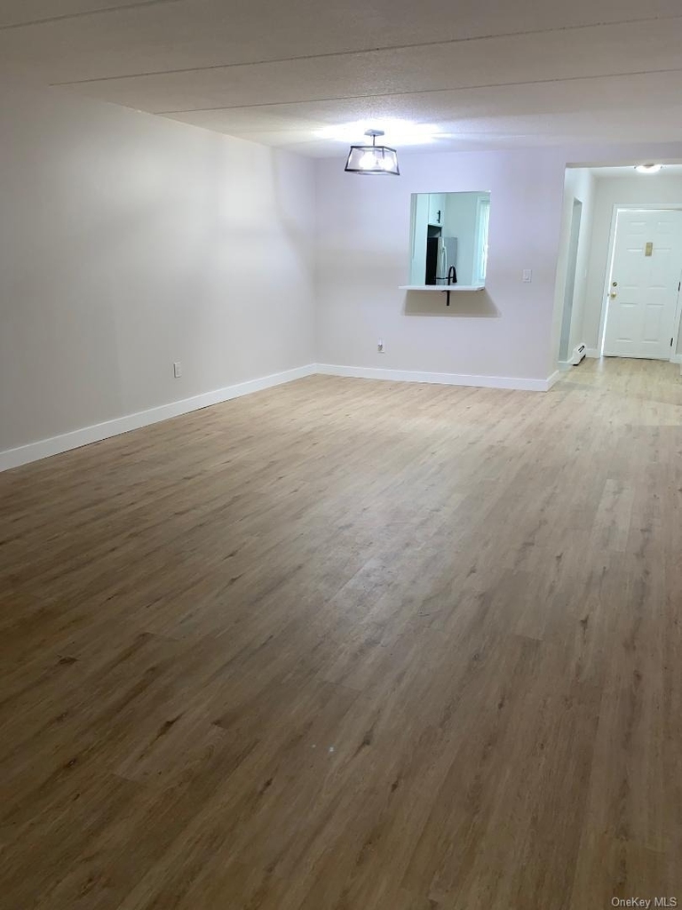 85 N Middletown Road - Photo 6