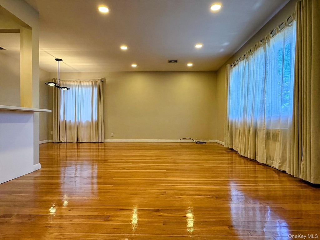 25116 Gaskell Road - Photo 2