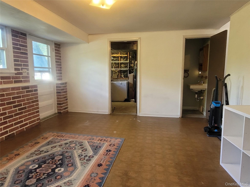 66 Phillips Street - Photo 15