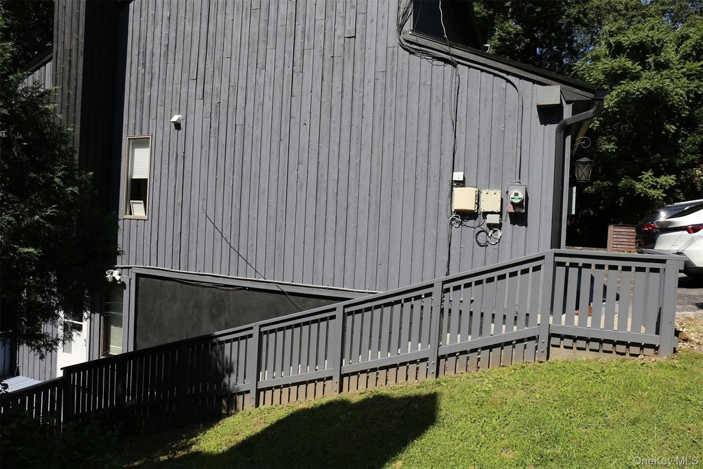 132 Woodland Drive - Photo 10