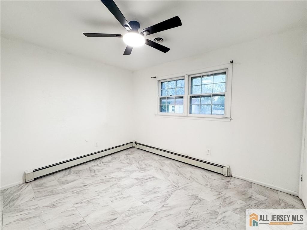 742 Grove Avenue - Photo 22