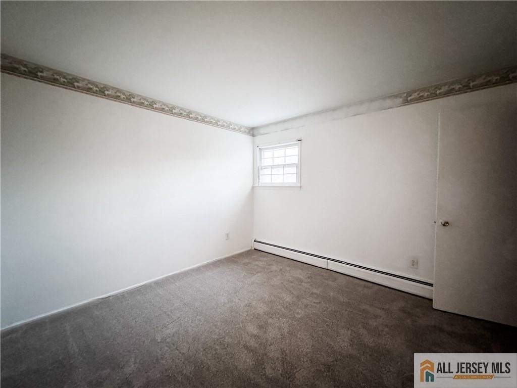 742 Grove Avenue - Photo 32