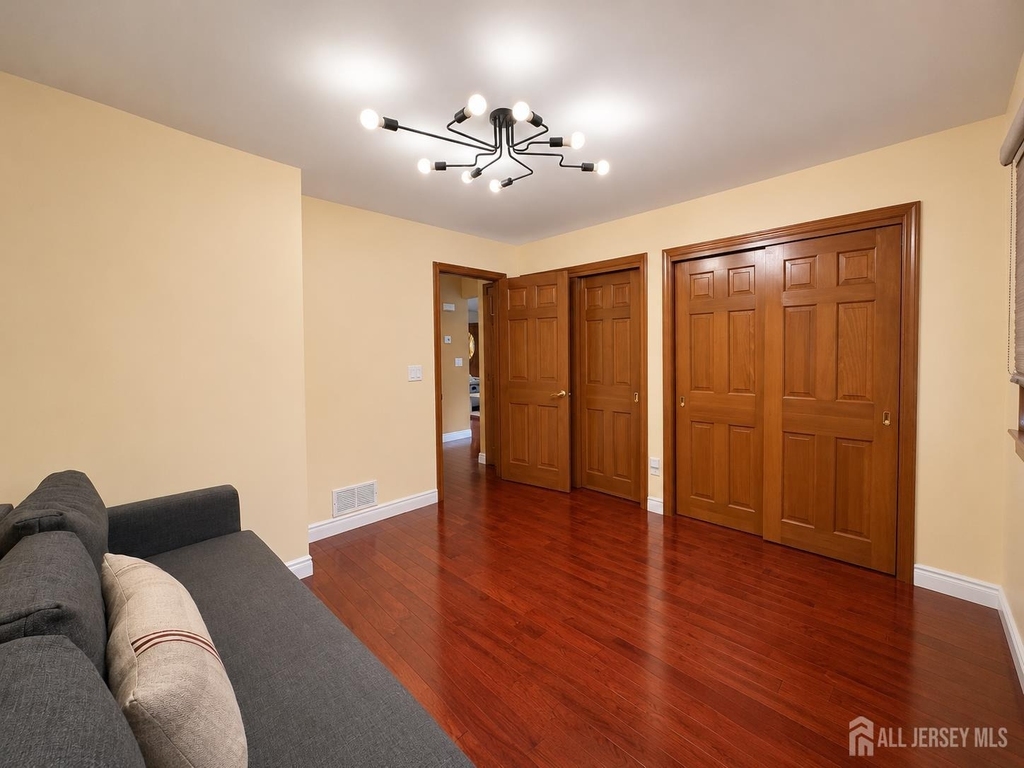 41 Harrison Street - Photo 7