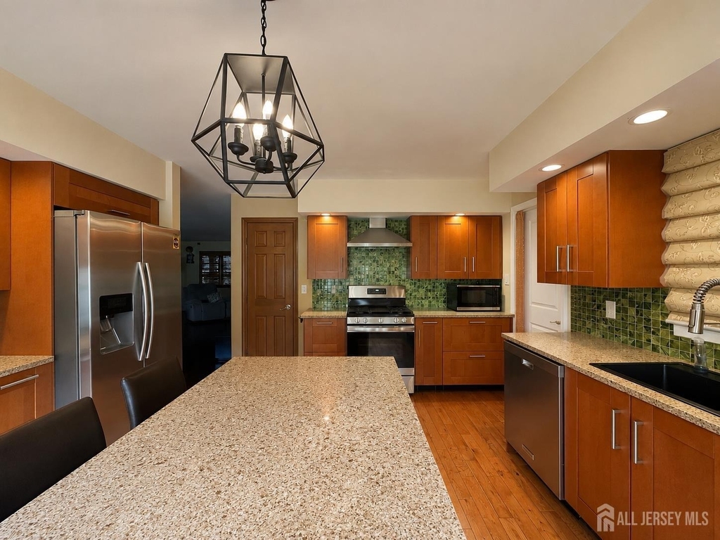 41 Harrison Street - Photo 1