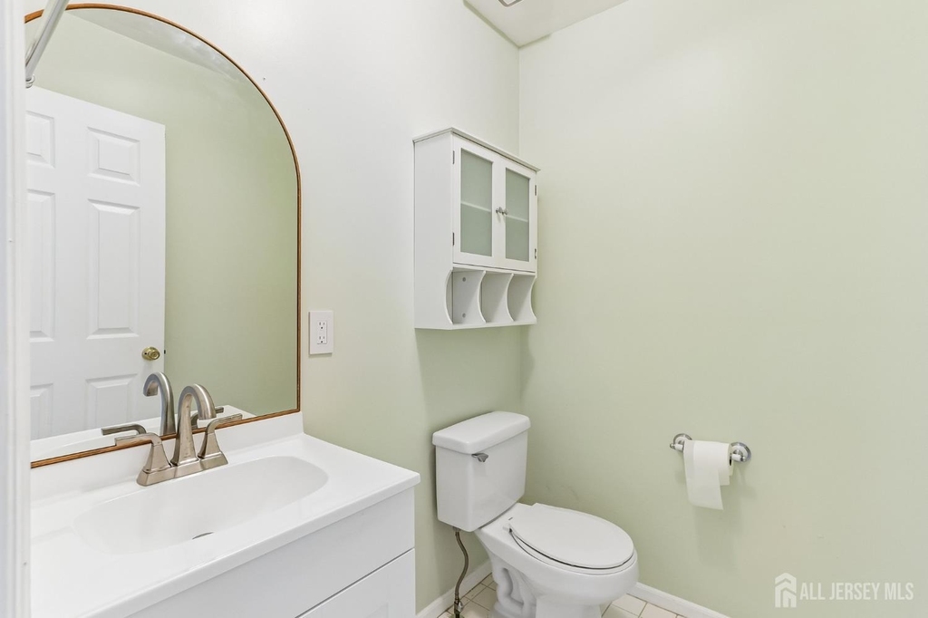 4 Chelsea Drive - Photo 10