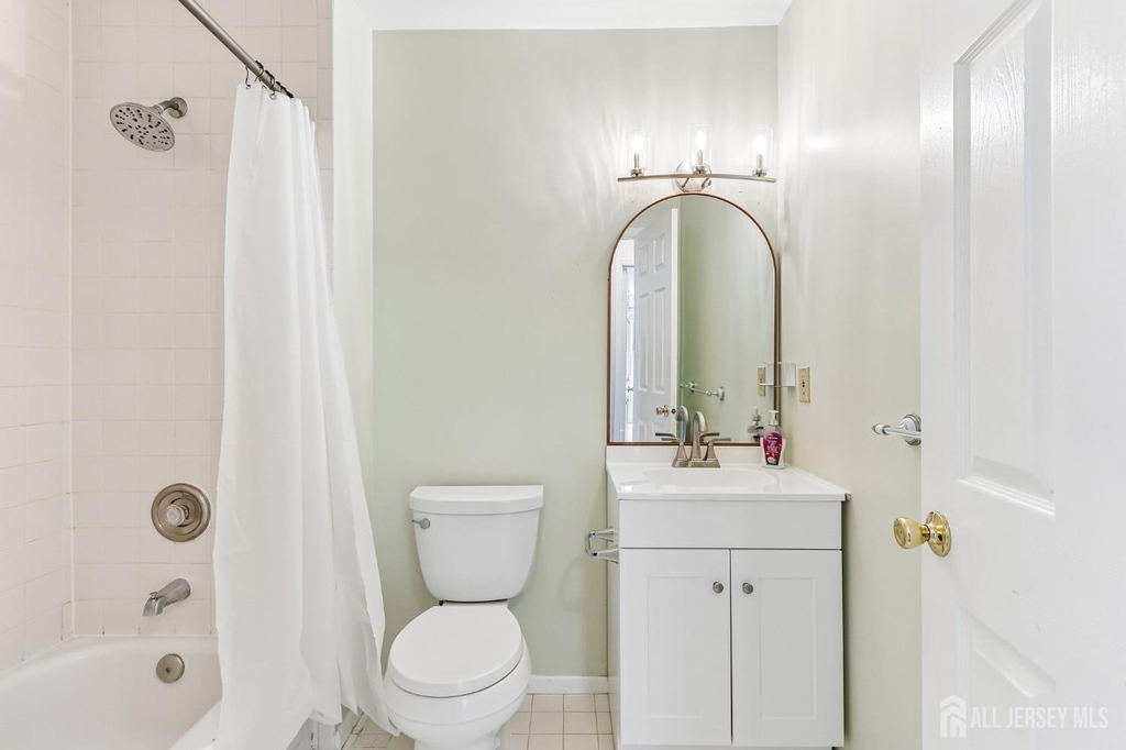 4 Chelsea Drive - Photo 12