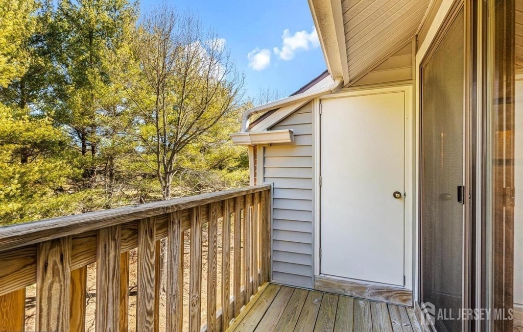 2310 Ravens Crest Drive - Photo 21
