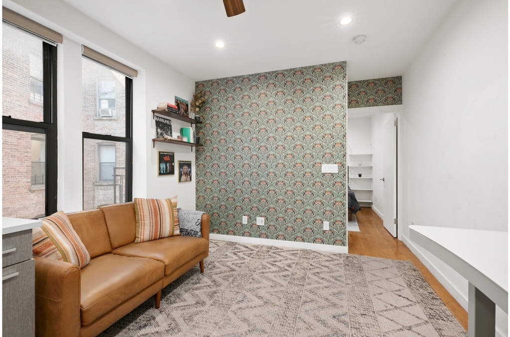 21 Butler Place - Photo 2