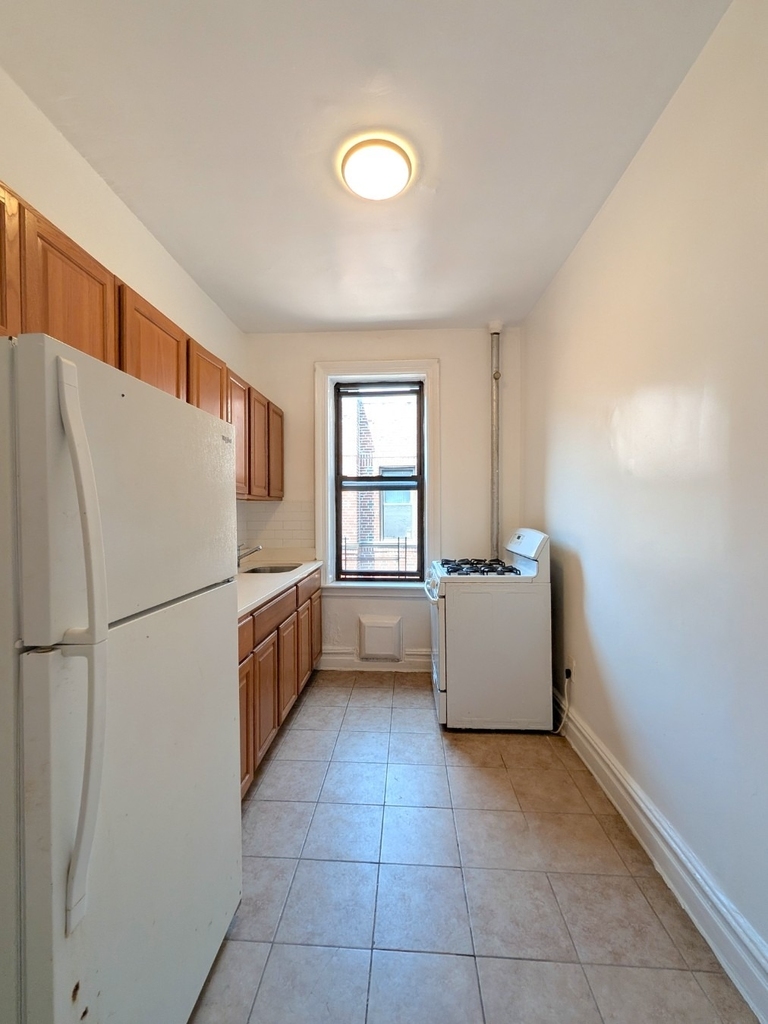 363 Ocean Parkway - Photo 1