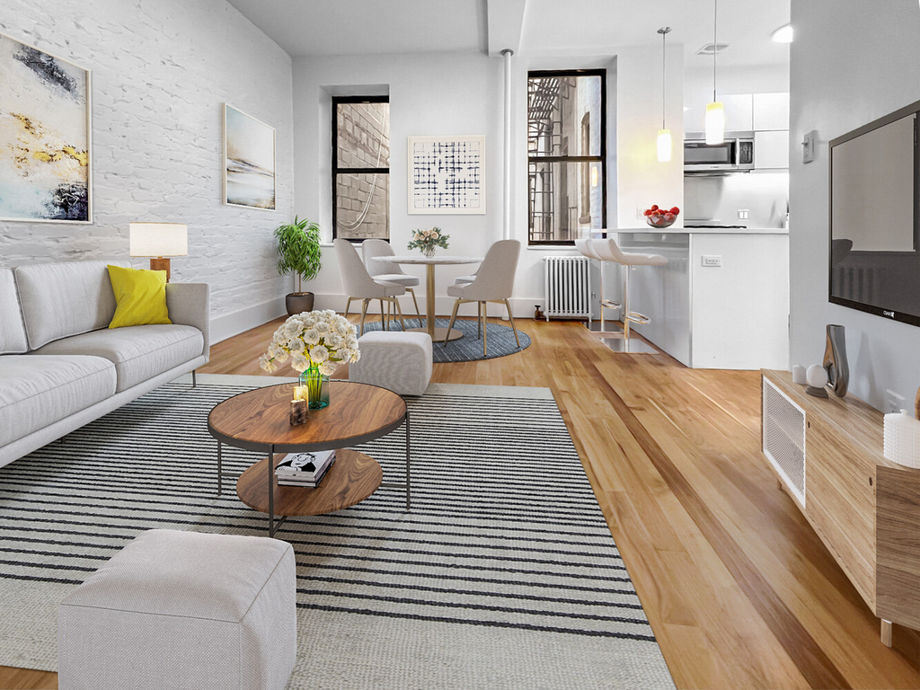 455 Hudson Street - Photo 0