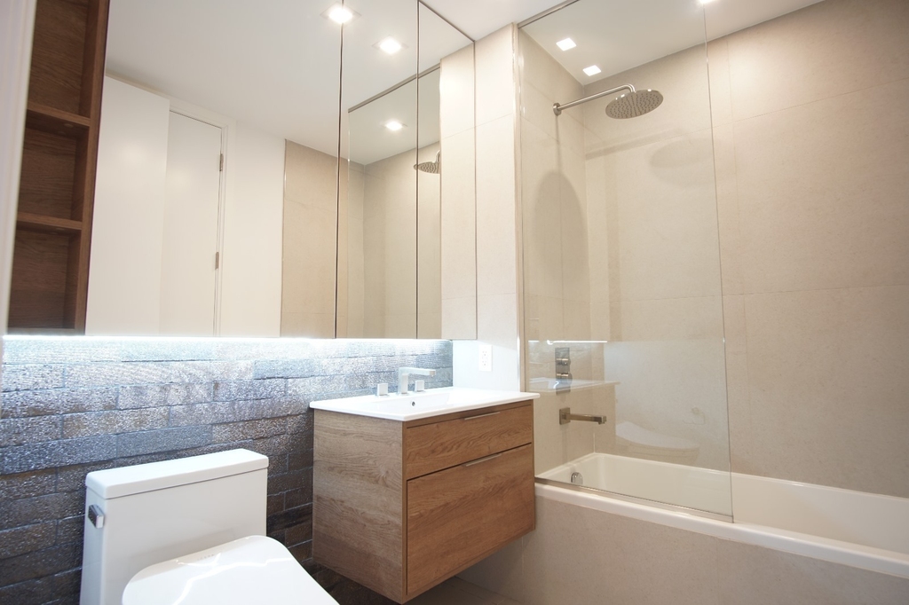 370 Lenox Avenue - Photo 4