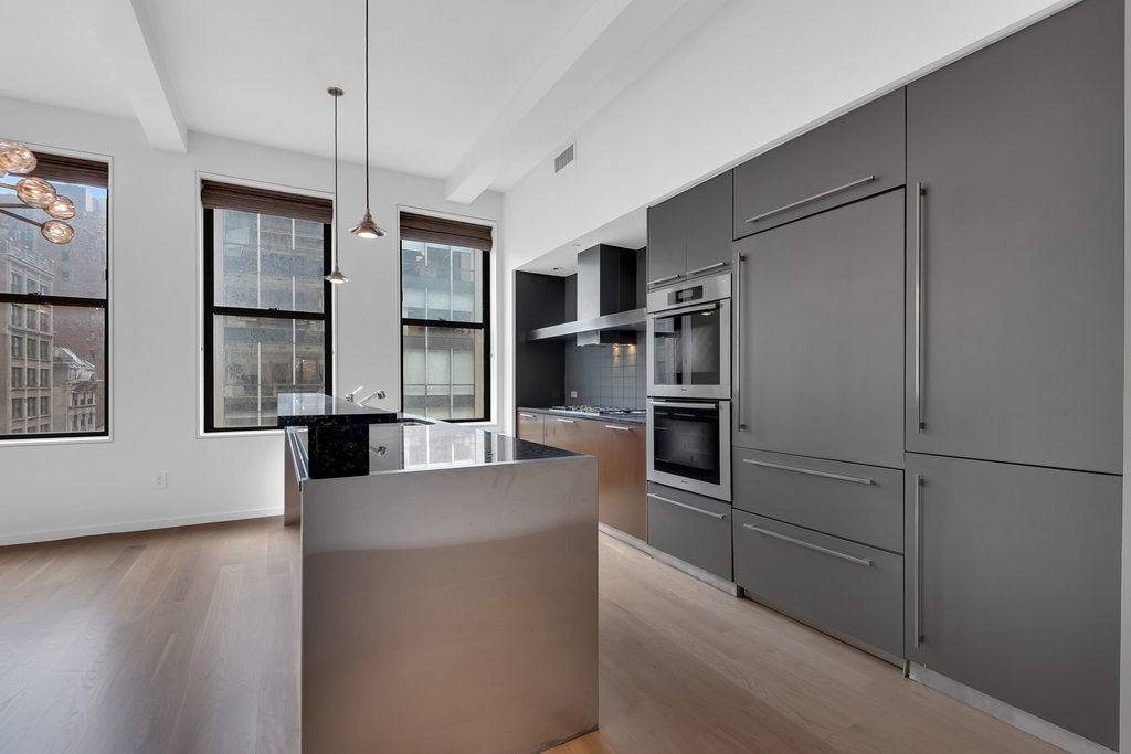 76 Madison Avenue - Photo 18