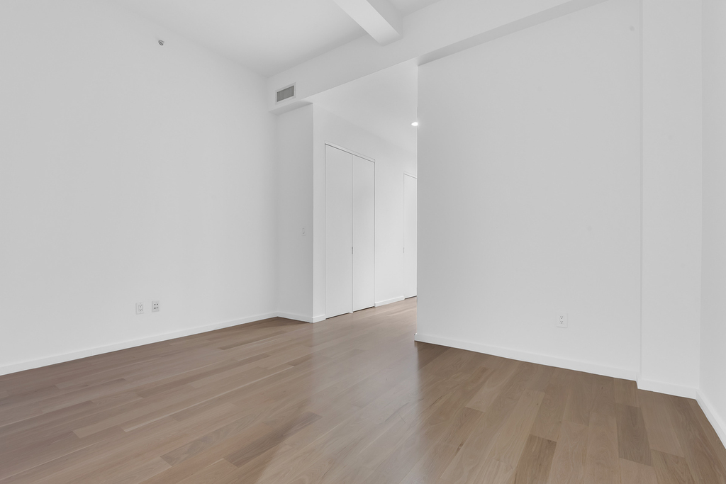 76 Madison Avenue - Photo 22
