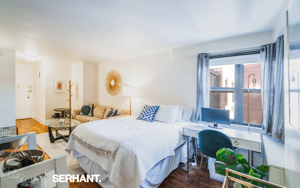 301 E 63rd Street - Photo 3